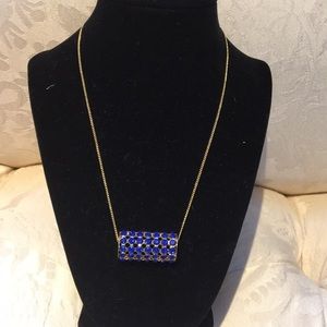 Gorgeous gold plate chain w jeweled goldtone drop.